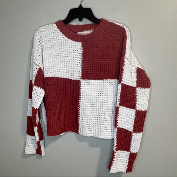 Francesca's Collections Aubrey Parks Berry and White Block Sweater - Picture 1 of 4